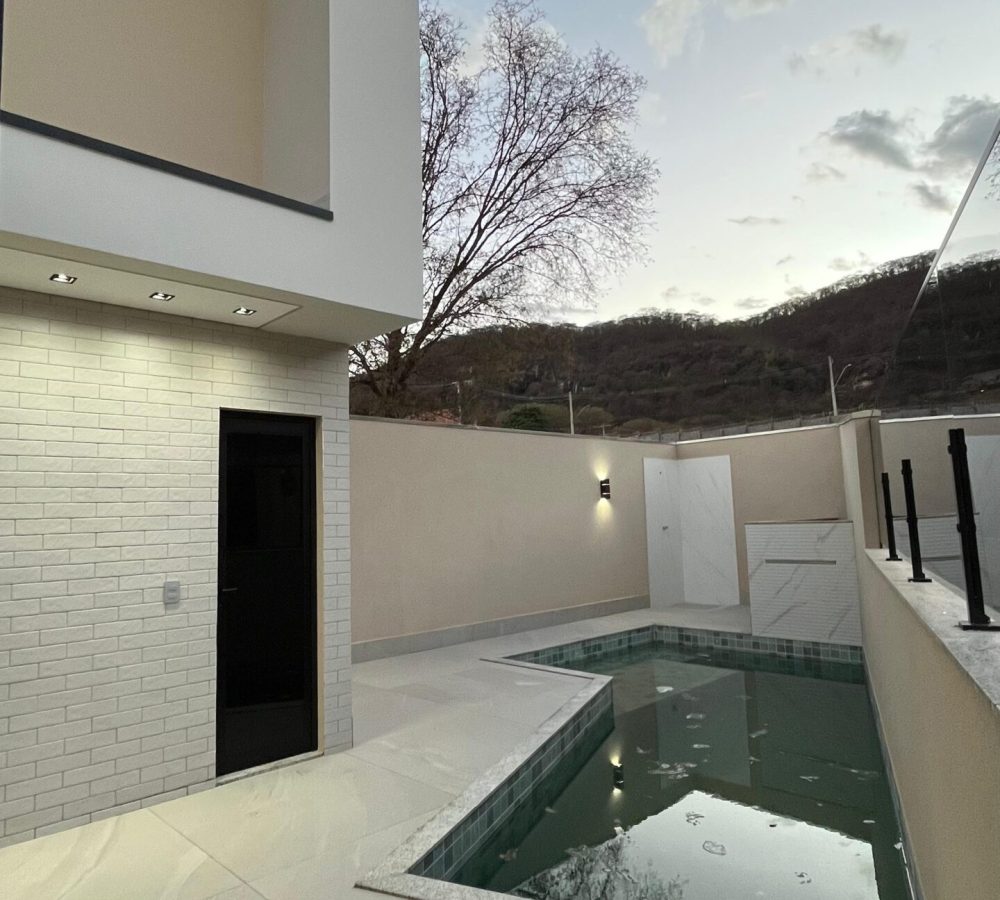 PHOTO-2025-11-11-07-32-16-5