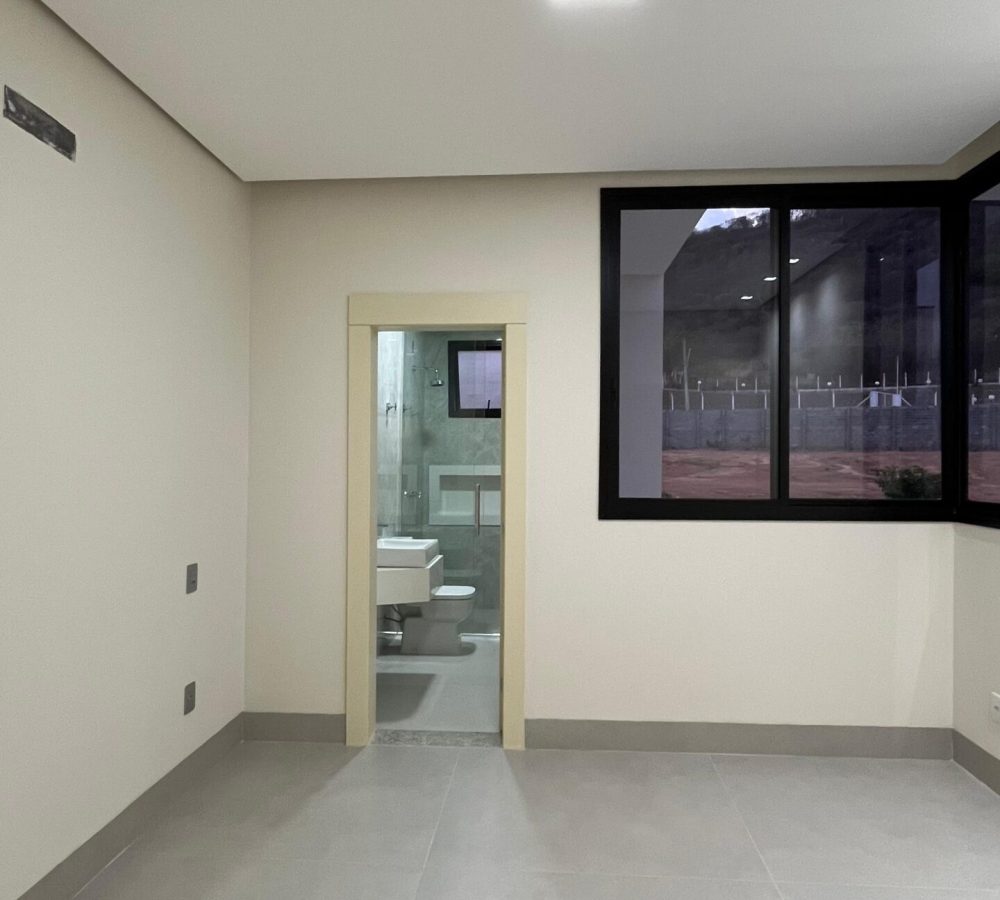 PHOTO-2025-11-11-07-32-17-2