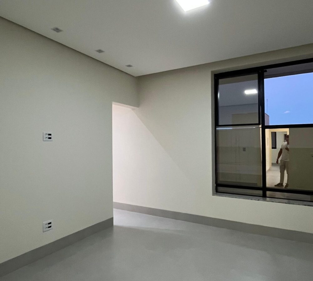 PHOTO-2025-11-11-07-32-18-3