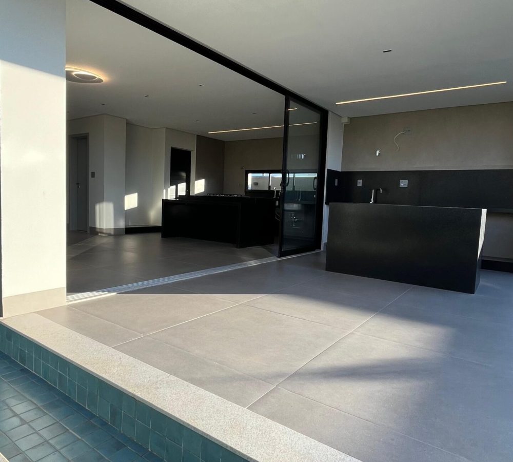 WhatsApp-Image-2025-10-14-at-09.34.25-2