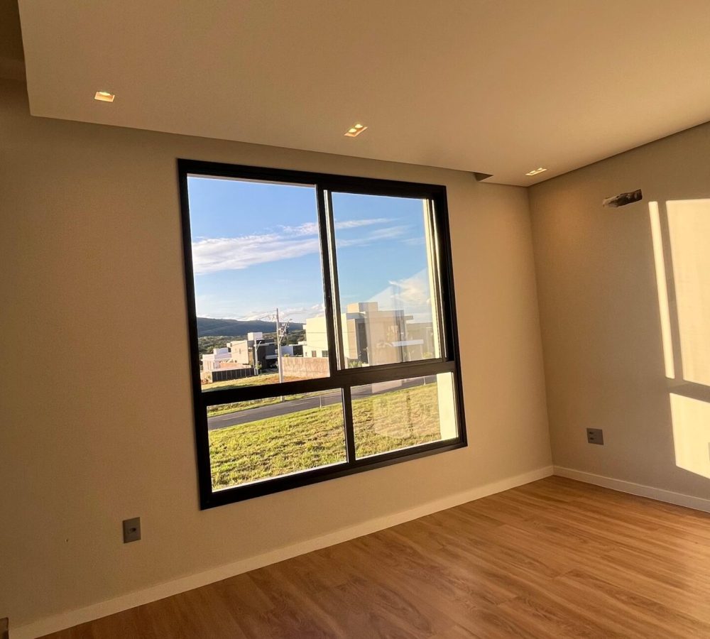 WhatsApp-Image-2025-10-14-at-09.34.28-1